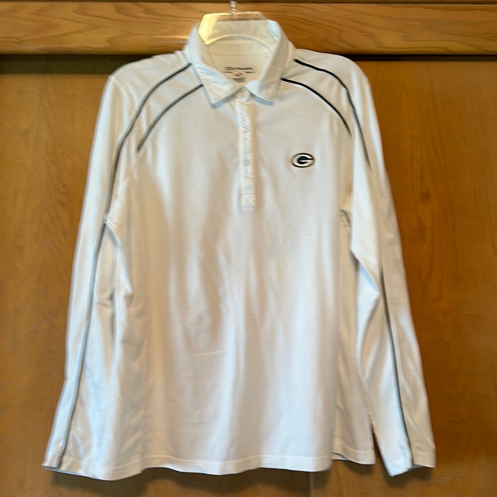 Cutter & Buck XL shirt